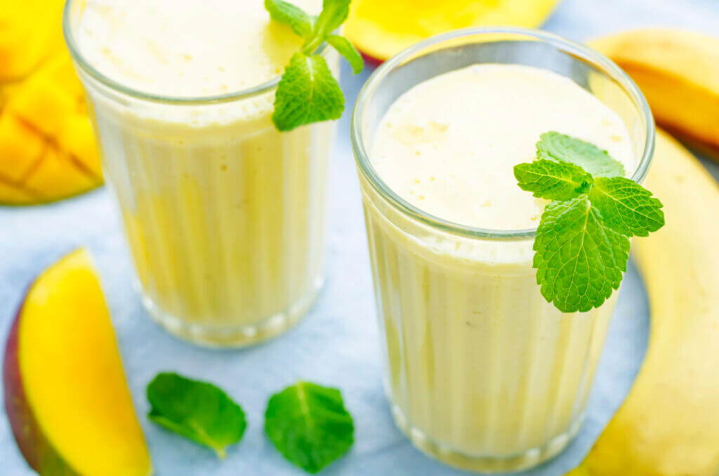Tropical fruit smoothie - Parkinson's recipes for summer
