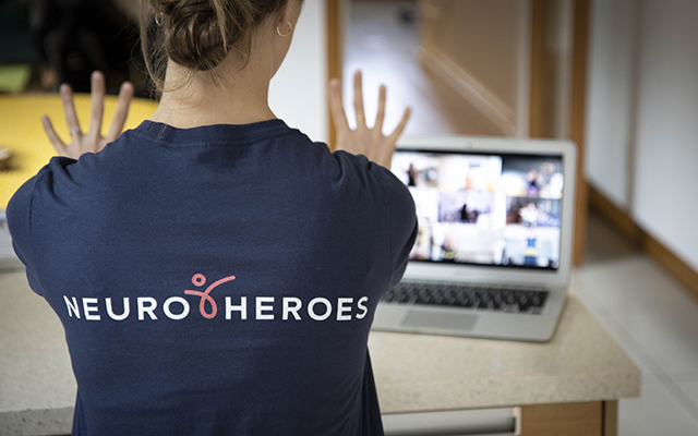 Neuro Heroes instructor conducting a physiotherapy class