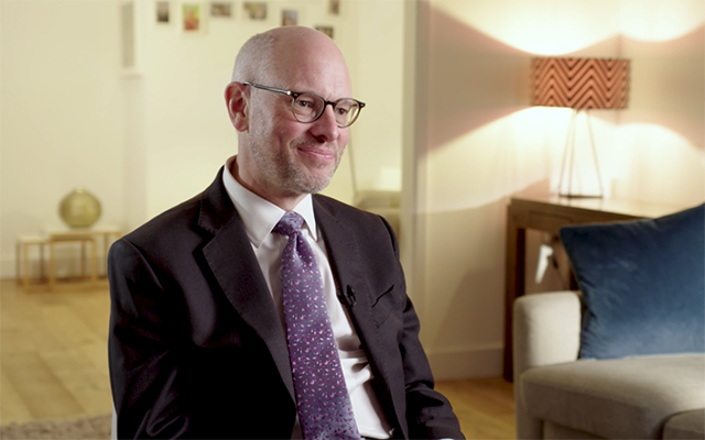 Dr Alan Whone.