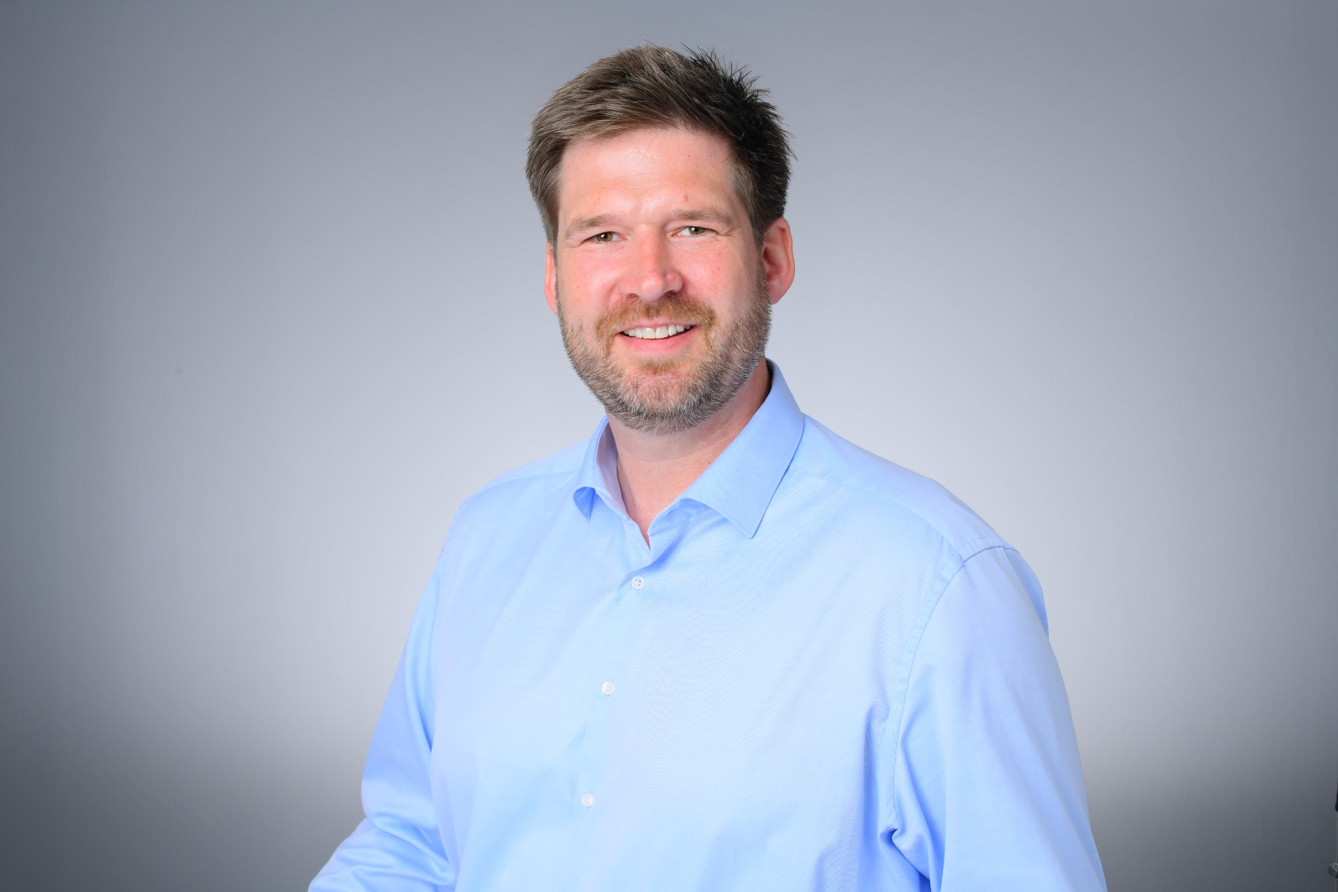 A photo of Dr Michael Barbe, here interviewed about Deep Brain Stimulation treatment