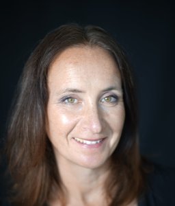 Nicole Thorpe has a background in tech and innovation, and is living with young-onset Parkinson’s