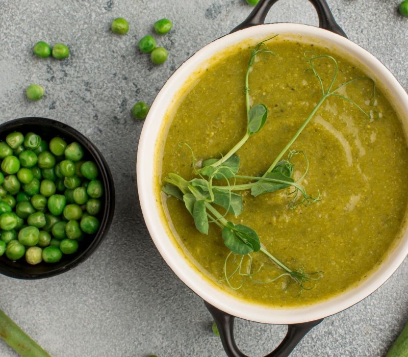 One-day menu for people with Parkinson’s featuring salmon baked potatoes and split pea soup
