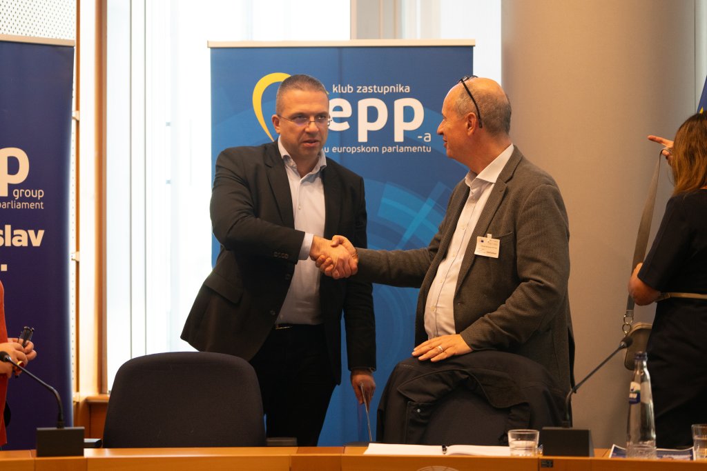Parkinson’s Europe meets with Croatian MEP Tomislav Sokol
