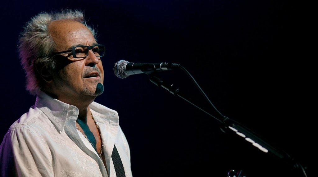 <a href="https://commons.wikimedia.org/wiki/File:Mick_Jones_Wikipedia.jpg">Yancho Sabev</a>, <a href="https://creativecommons.org/licenses/by-sa/3.0">CC BY-SA 3.0</a>, via Wikimedia Commons