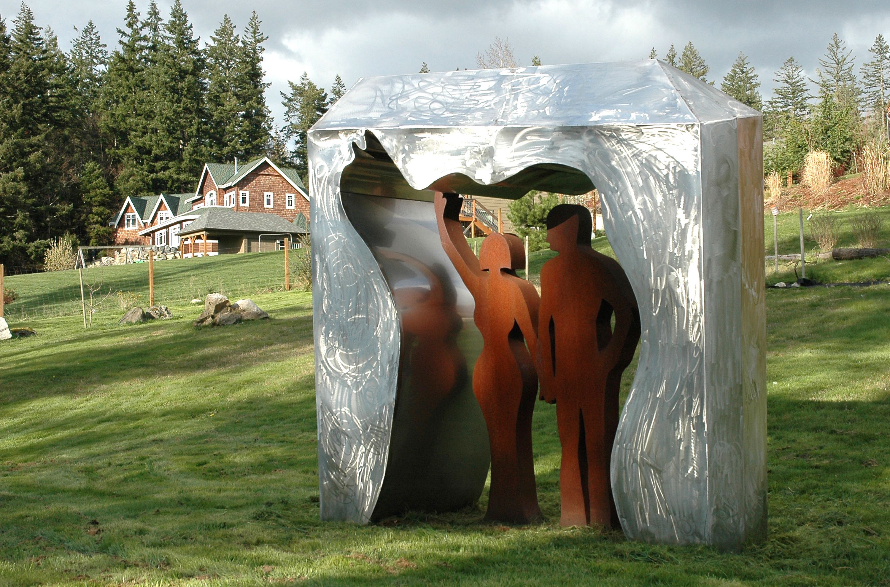 Anne Mikkelsen arched greeters