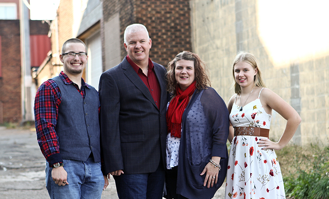 greg-and-family-2016