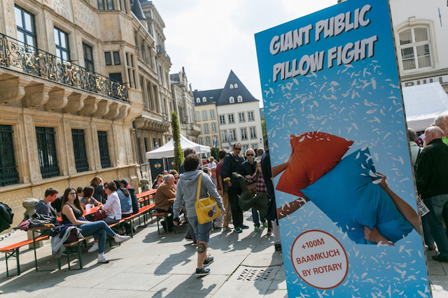 Luxembourg pillow fight