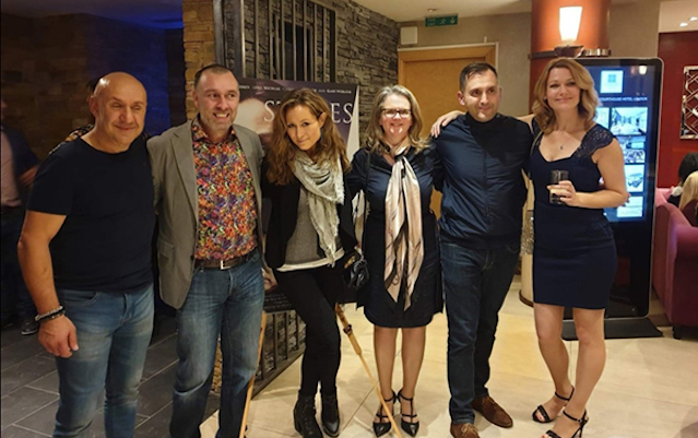From left to right: Sen Monro, Russ Bradford, Noeleen Comiskey, Charlotte Allen, Lewis Nicolas and co-producer Michelle Orpe at the Courthouse Hotel