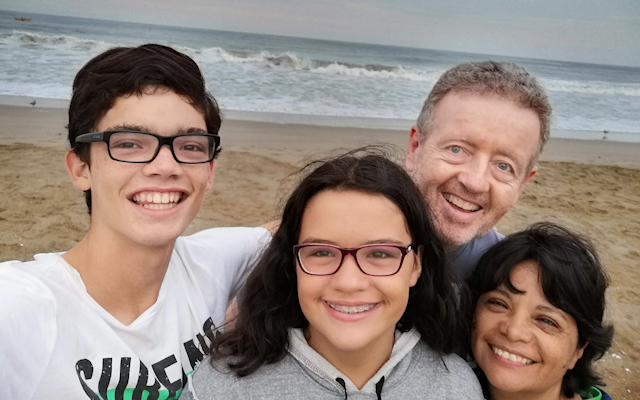 Ray Feeney and Ana María Tamayo with their two children.