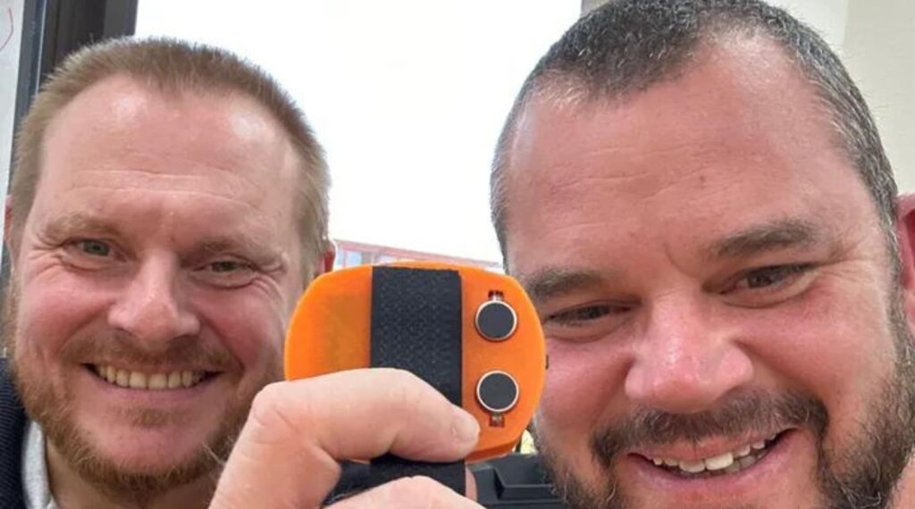 Carl Beech and Nick Whiteley with their prototype of the Beech Band