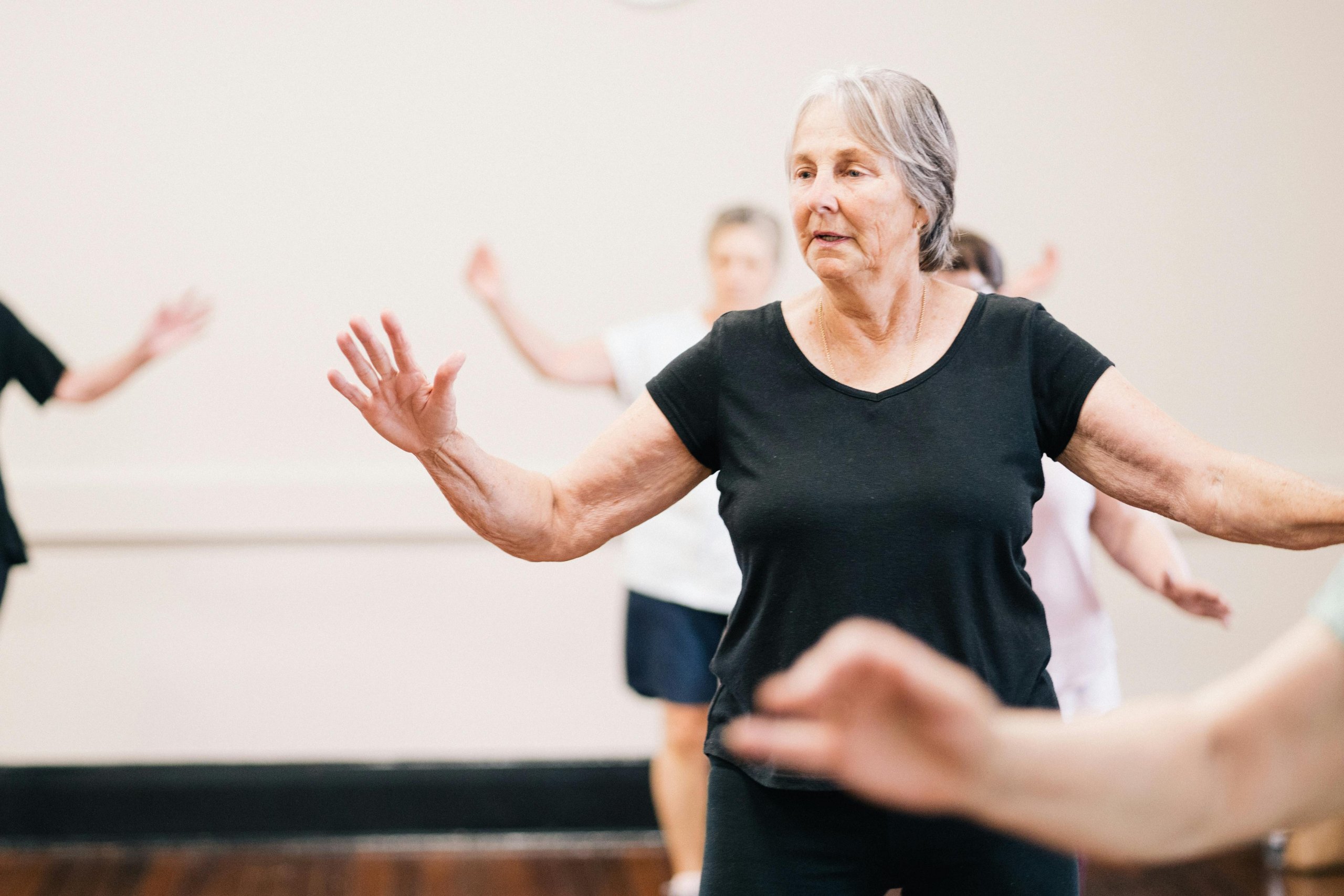 older woman doing exercise 